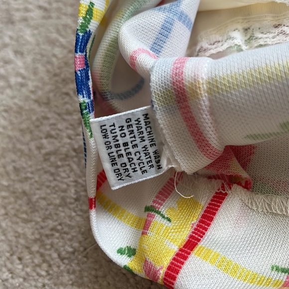 SOLD Vintage 80s David Smith floral patterned skirt, size 12 - Picture 6 of 7